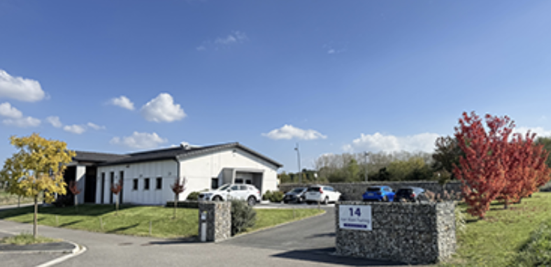 Siège social de Carte Plastic La véritable carte laminée aux normes ISO.